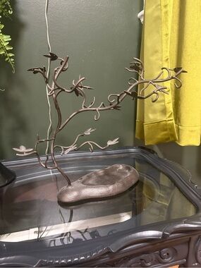 Metal Branch Jewelry Tree Stand in Bronze
